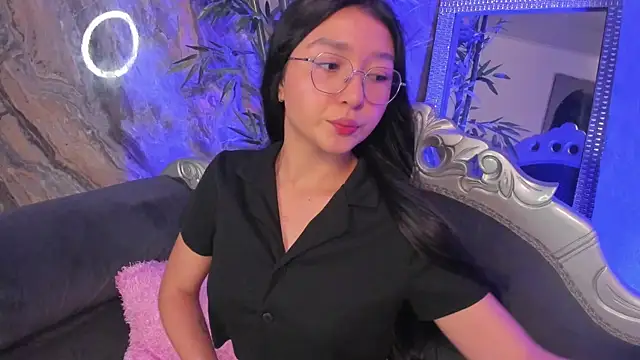 sydney miller  online show from 04-06-26, 11:27