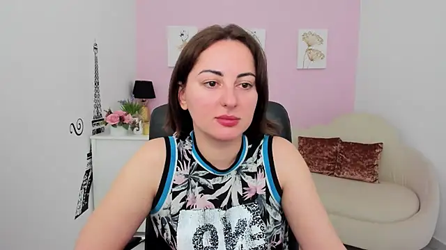 Snapshot of NoraSimons chatting on 05-24-26, 04:28 NoraSimons online show from 05-24-26, 04:28