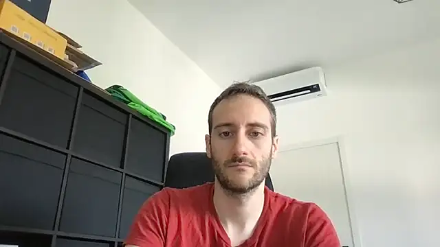 LukaShyGuy online show from 05-30-26, 08:22