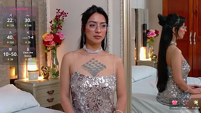 Penelope-Cross online show from 02-12-26, 02:12