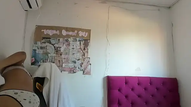 emily stars1 online show from 03-21-26, 08:56