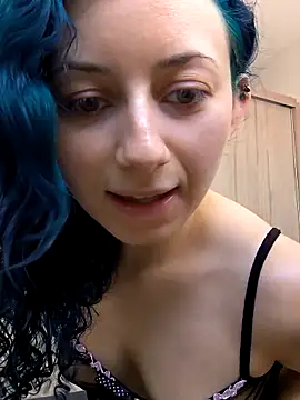 Meiii27 online show from 12-18-25, 04:02