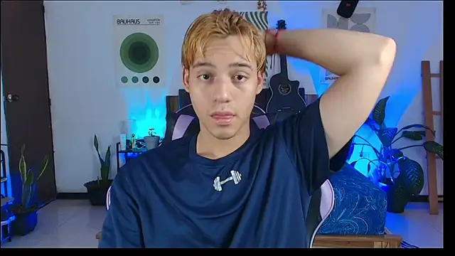 Snapshot of Habel__moretti chatting on 02-08-26, 06:22 Habel moretti online show from 02-08-26, 06:22