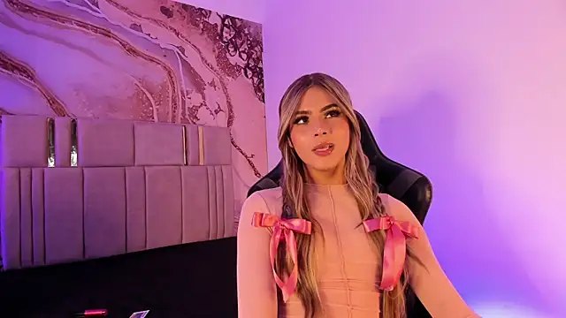 DannysaStar  online show from 11-28-25, 06:49