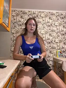 Snapshot of Elina1 chatting on 07-28-26, 05:34 Elina1 online show from 07-28-26, 05:34