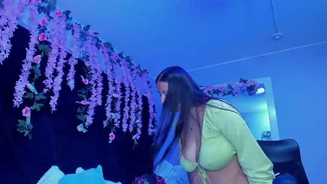 Snapshot of Gabyy_Cooper_ chatting on 06-20-26, 12:58 Gabyy Cooper online show from 06-20-26, 12:58