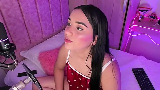 Snapshot of laana_foxx chatting on 07-02-26, 11:22 laana foxx online show from 07-02-26, 11:22