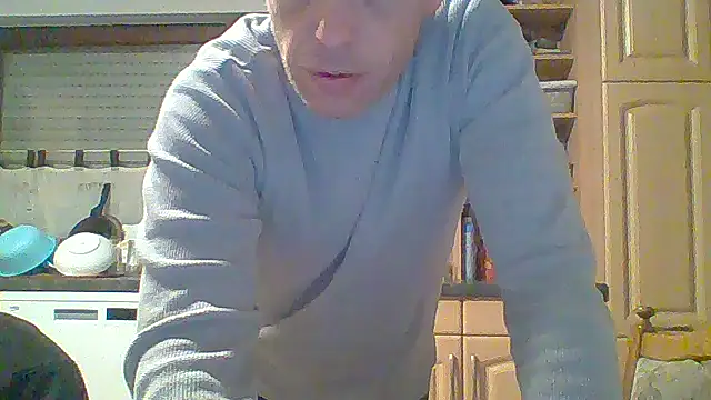 tommy3300 online show from 11-06-25, 04:46