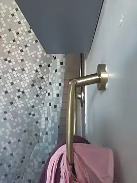 Snapshot of BulbasaurIsmettv chatting on 10-30-25, 03:35 BulbasaurIsmettv online show from 10-30-25, 03:35