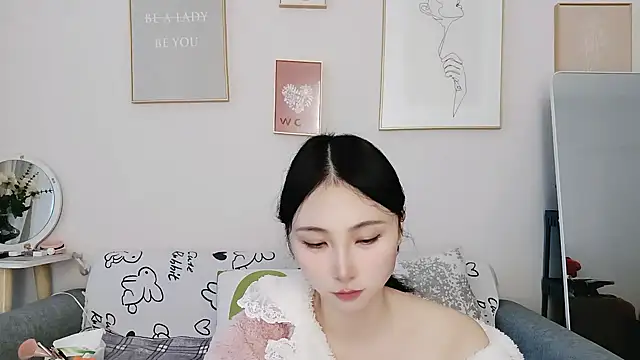 Snapshot of yuyan3929 chatting on 11-21-25, 01:15 yuyan3929 online show from 11-21-25, 01:15