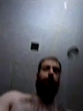 Snapshot of ylansoso chatting on 11-28-25, 04:15 ylansoso online show from 11-28-25, 04:15