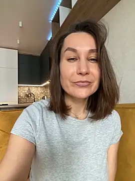 AliceLili online show from 11-06-25, 10:05
