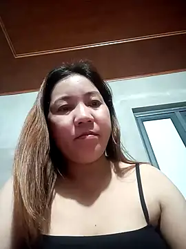 Tinilove68 online show from 10-22-25, 11:32