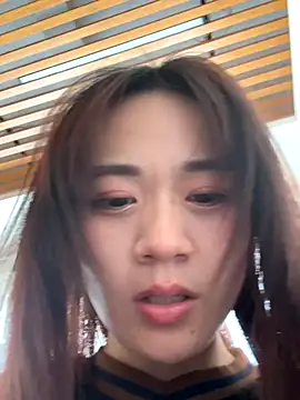 Snapshot of vivi-tara chatting on 11-16-25, 03:01 vivi-tara online show from 11-16-25, 03:01