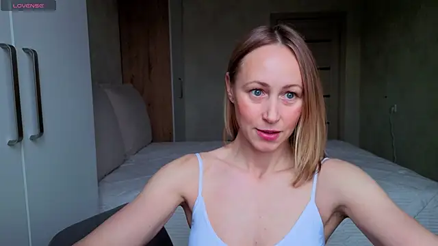 MissNatali  online show from 04-16-26, 12:55