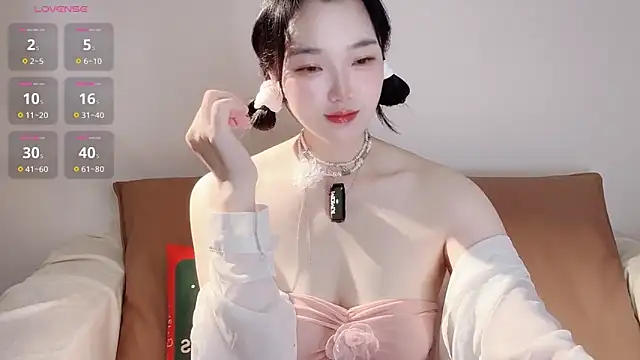 upoo7lt online show from 03-30-26, 02:01