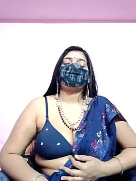 Snapshot of Cute_Riya_1 chatting on 02-12-26, 06:03 Cute Riya 1 online show from 02-12-26, 06:03