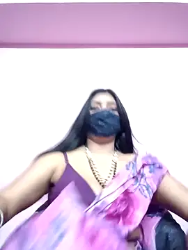 Snapshot of Cute_Riya_1 chatting on 02-21-26, 06:09 Cute Riya 1 online show from 02-21-26, 06:09