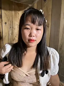 Snapshot of love_pusy09 chatting on 11-06-25, 12:28 love pusy09 online show from 11-06-25, 12:28