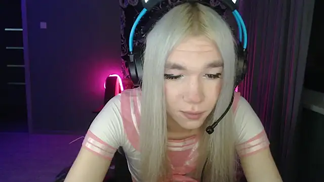 Snapshot of stiff_boys chatting on 11-28-25, 06:54 stiff boys online show from 11-28-25, 06:54