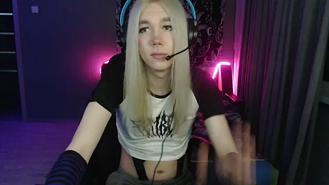 Snapshot of stiff_boys chatting on 12-03-25, 06:28 stiff boys online show from 12-03-25, 06:28