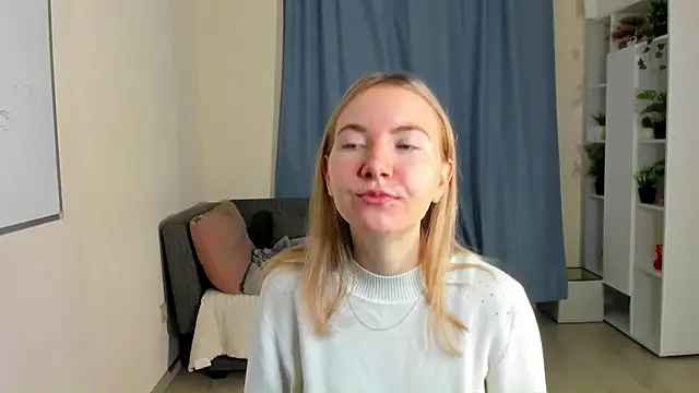 Snapshot of CathyHeximer chatting on 11-20-25, 07:08 CathyHeximer online show from 11-20-25, 07:08