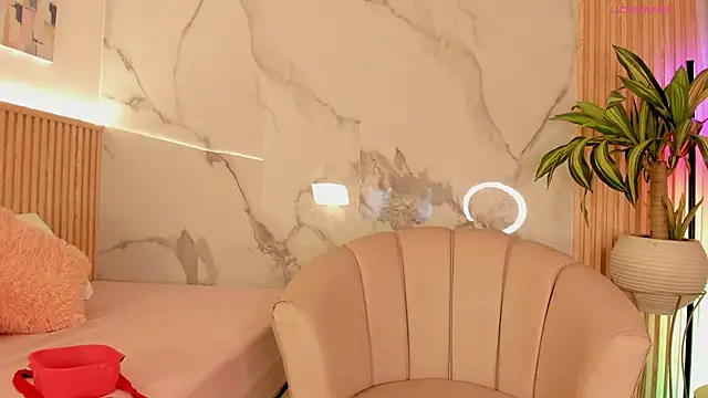 Fyre divine online show from 12-17-25, 12:33