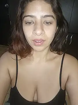 Snapshot of Lunatemptress4 chatting on 06-23-26, 03:54 Lunatemptress4 online show from 06-23-26, 03:54