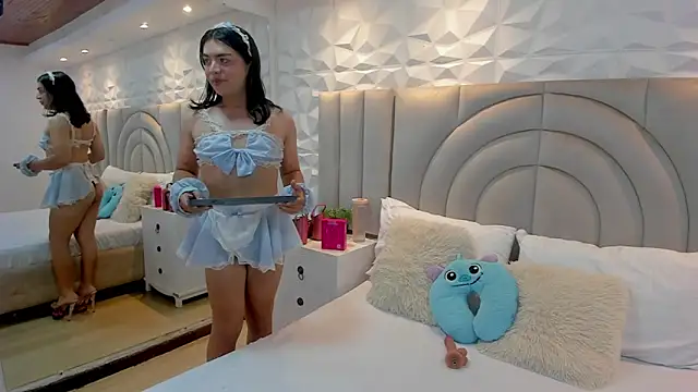 SweetKata  online show from 04-18-26, 11:58