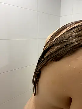 elliepixie online show from 11-14-25, 03:44