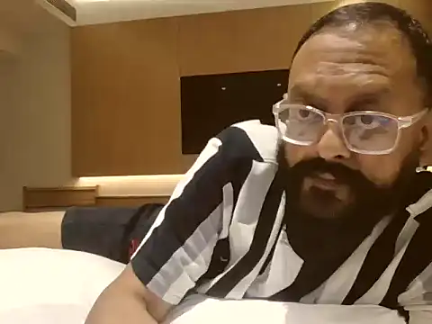 jimforsex1982 online show from 11-10-25, 07:24