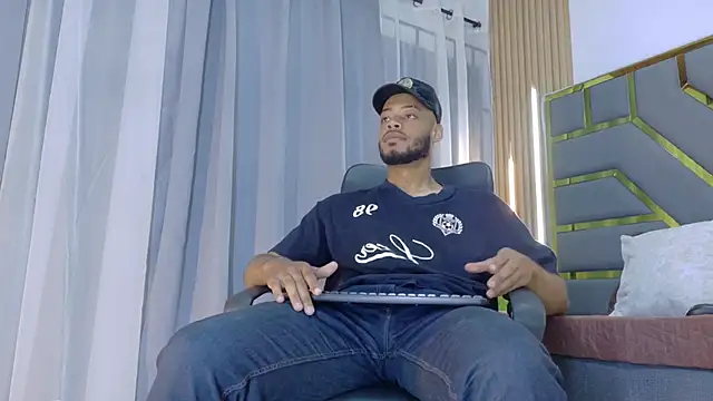 Snapshot of Neytanmalcon chatting on 02-24-26, 06:06 Neytanmalcon online show from 02-24-26, 06:06