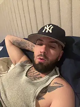 Snapshot of Jamall27 chatting on 02-02-26, 10:58 Jamall27 online show from 02-02-26, 10:58