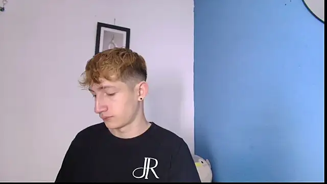 Snapshot of Erick_Taylor3 chatting on 04-18-26, 07:58 Erick Taylor3 online show from 04-18-26, 07:58