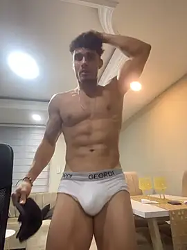 Snapshot of Tony_22cm chatting on 10-24-25, 04:20 Tony 22cm online show from 10-24-25, 04:20