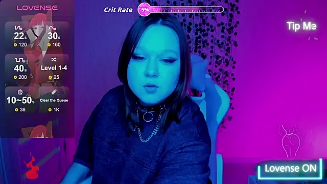 Snapshot of Lovly_Vixen chatting on 10-31-25, 05:25 Lovly Vixen online show from 10-31-25, 05:25