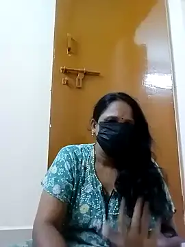 tamilammu1431 online show from 11-08-25, 03:12