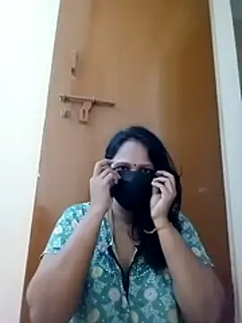 tamilammu1431 online show from 11-15-25, 03:04