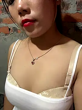 Snapshot of nachi-baby chatting on 10-26-25, 09:53 nachi-baby online show from 10-26-25, 09:53