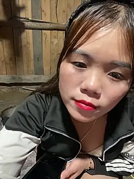 Snapshot of nachi-baby chatting on 11-26-25, 01:56 nachi-baby online show from 11-26-25, 01:56