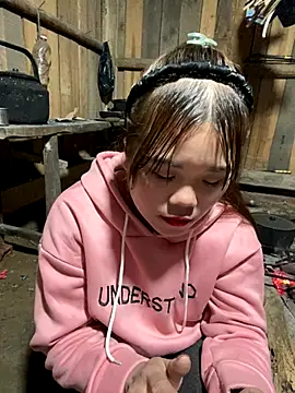 Snapshot of nachi-baby chatting on 11-30-25, 01:37 nachi-baby online show from 11-30-25, 01:37