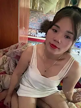 Snapshot of nachi-baby chatting on 12-01-25, 02:16 nachi-baby online show from 12-01-25, 02:16