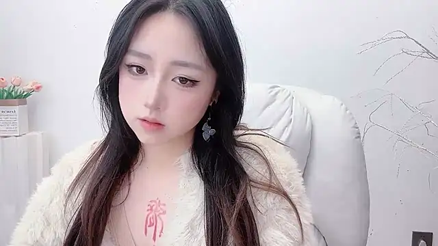 Love-hanzaizai718 online show from 11-03-25, 07:42