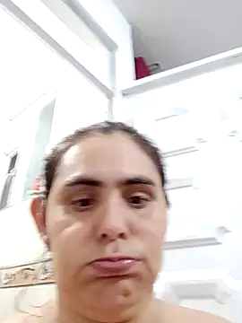 blanca24325 online show from 10-27-25, 07:29