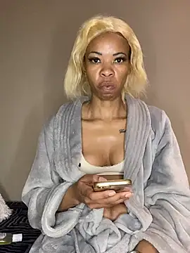CandySlender18 online show from 07-14-26, 04:45