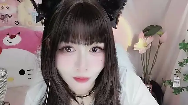 Snapshot of -zhuzhu-999- chatting on 03-06-26, 07:54 -zhuzhu-999- online show from 03-06-26, 07:54