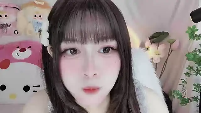 Snapshot of -zhuzhu-999- chatting on 03-30-26, 05:47 -zhuzhu-999- online show from 03-30-26, 05:47