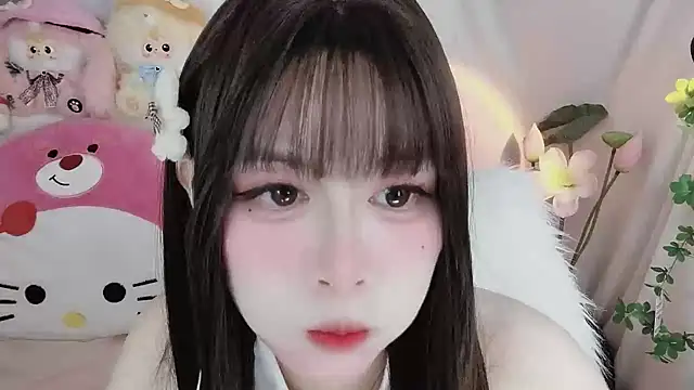 Snapshot of -zhuzhu-999- chatting on 04-10-26, 08:46 -zhuzhu-999- online show from 04-10-26, 08:46