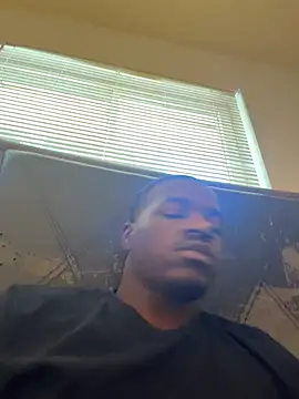 Snapshot of cjbuckkz11 chatting on 10-23-25, 03:44 cjbuckkz11 online show from 10-23-25, 03:44