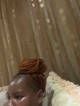 SweetCandy84 online show from 12-18-25, 10:38